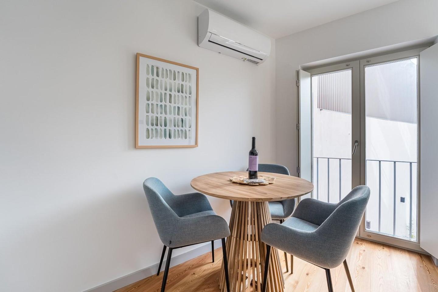 Appartamento Guestready - Downtown Refuge With Private Parking OOporto Esterno foto