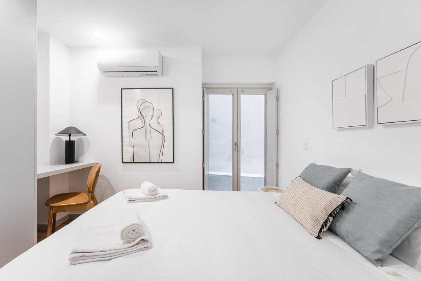 Appartamento Guestready - Downtown Refuge With Private Parking OOporto Esterno foto