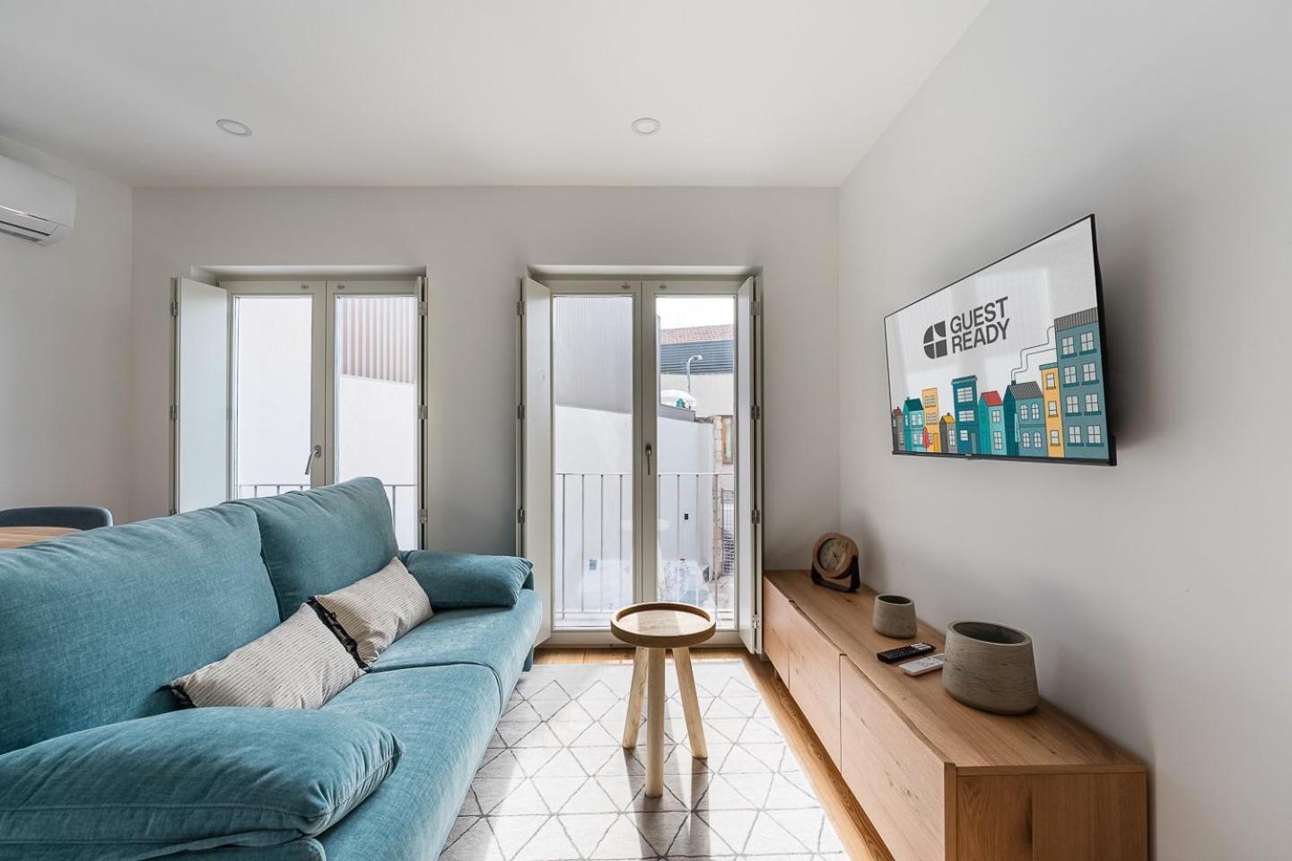 Appartamento Guestready - Downtown Refuge With Private Parking OOporto Esterno foto
